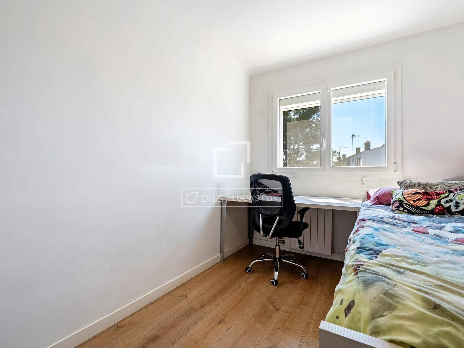 5 slaapkamer Villa te koop in Tarragona stad met garage - € 695.000 (Ref: 9759598)