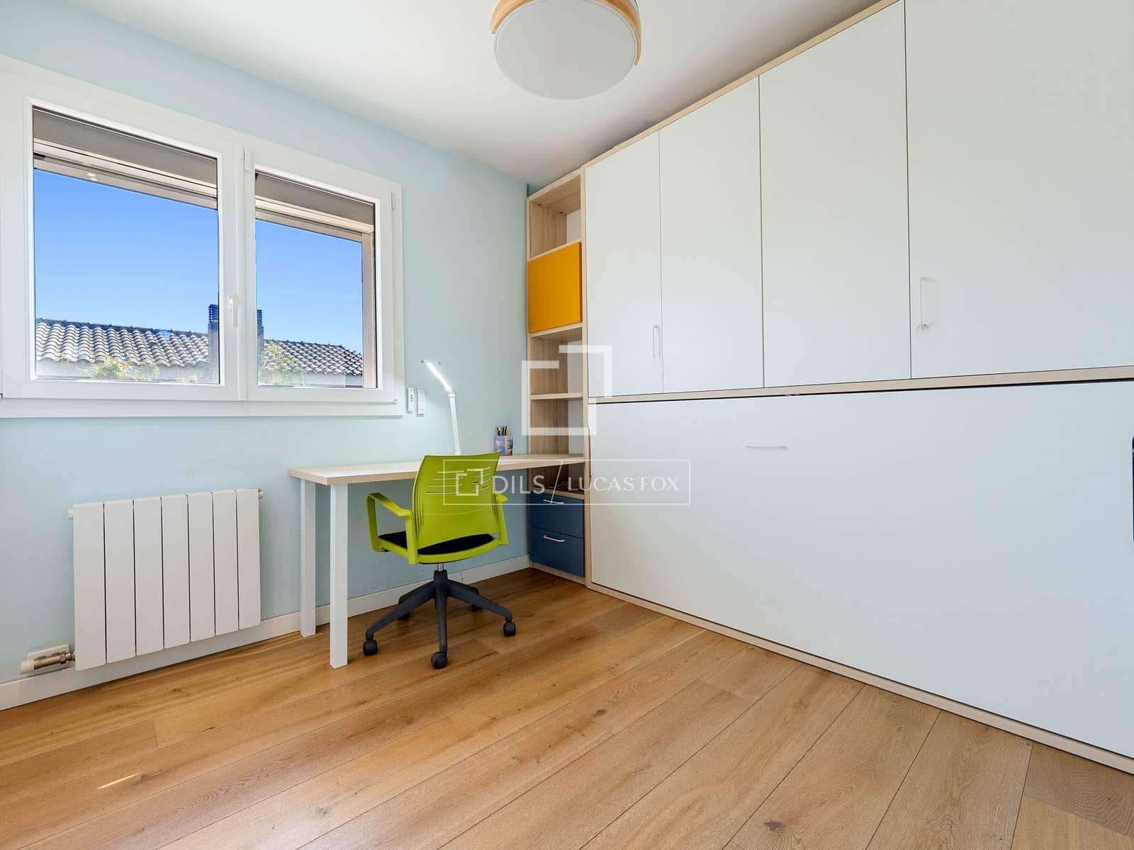 5 slaapkamer Villa te koop in Tarragona stad met garage - € 695.000 (Ref: 9759598)