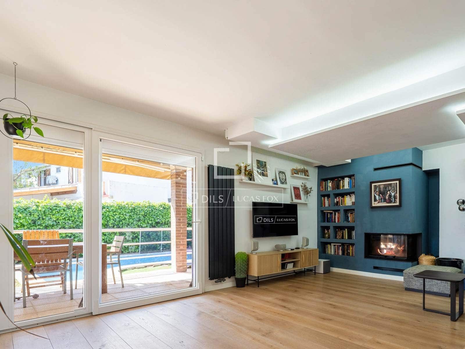 5 slaapkamer Villa te koop in Tarragona stad met garage - € 695.000 (Ref: 9759598)