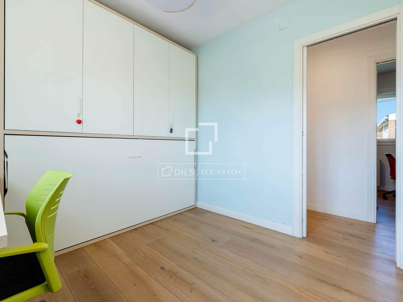 5 slaapkamer Villa te koop in Tarragona stad met garage - € 695.000 (Ref: 9759598)