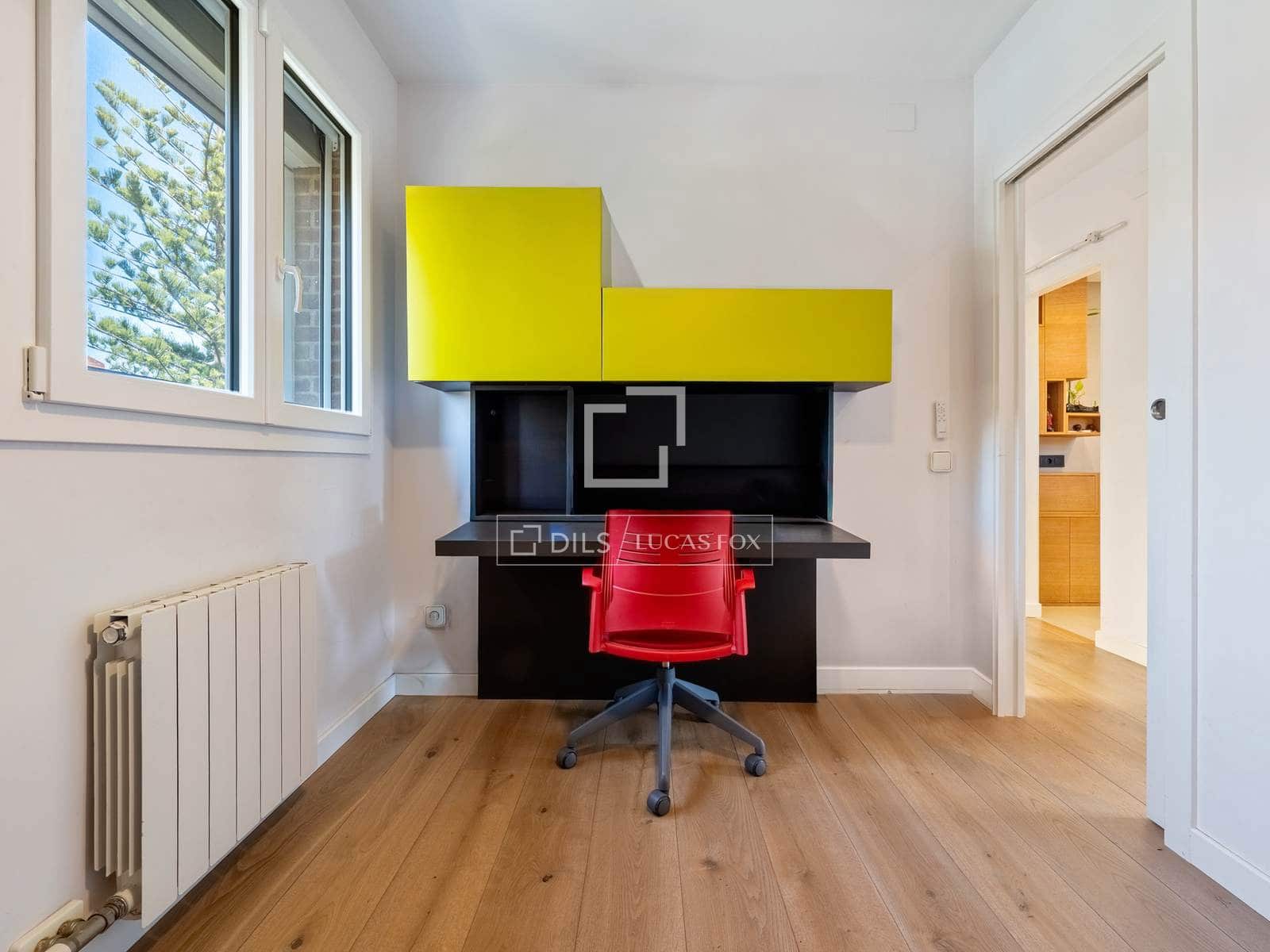 5 slaapkamer Villa te koop in Tarragona stad met garage - € 695.000 (Ref: 9759598)