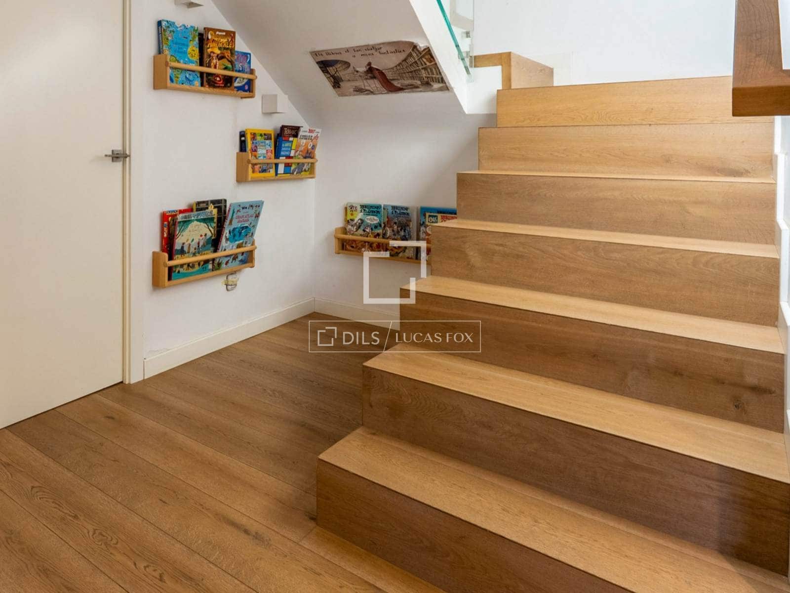 5 slaapkamer Villa te koop in Tarragona stad met garage - € 695.000 (Ref: 9759598)