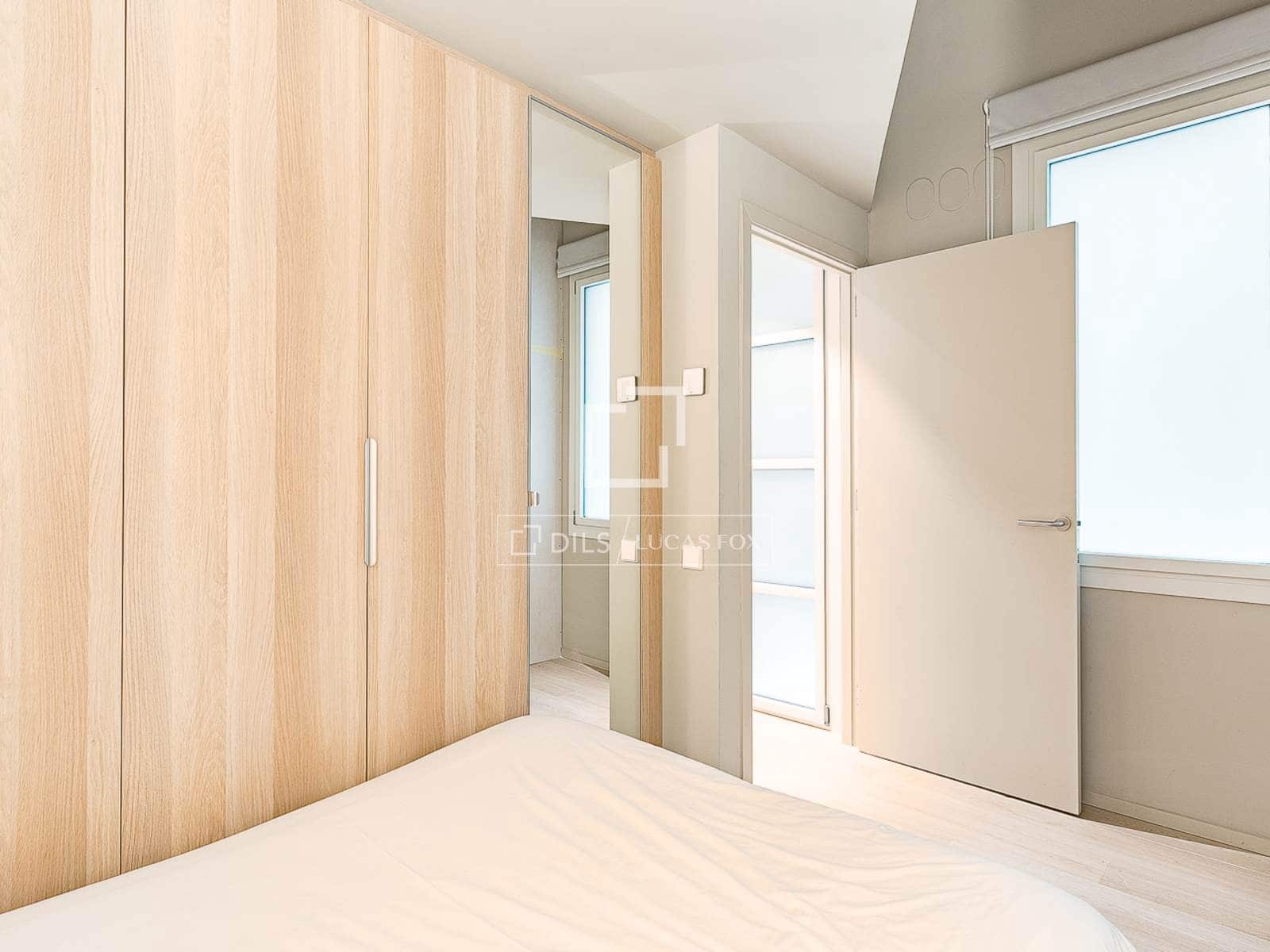 4 soveværelse Lejlighed til salg i Barcelona by - € 1.250.000 (Ref: 9759599)