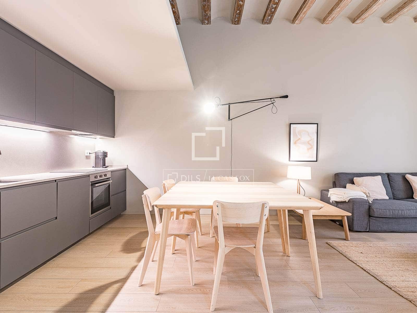 4 soveværelse Lejlighed til salg i Barcelona by - € 1.250.000 (Ref: 9759599)