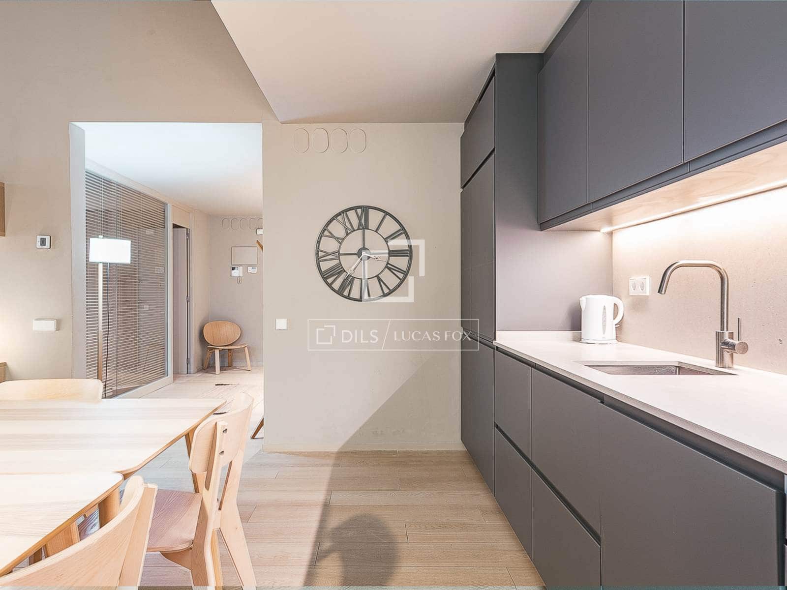 4 soveværelse Lejlighed til salg i Barcelona by - € 1.250.000 (Ref: 9759599)