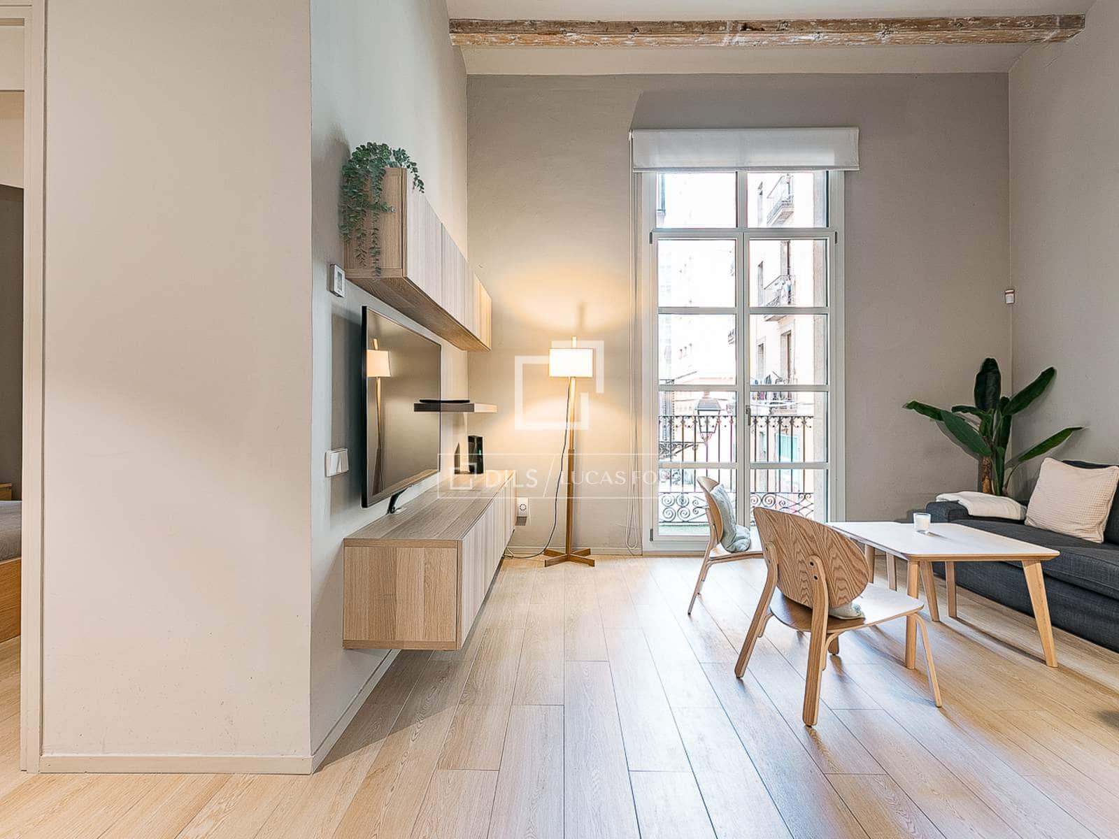 4 soveværelse Lejlighed til salg i Barcelona by - € 1.250.000 (Ref: 9759599)