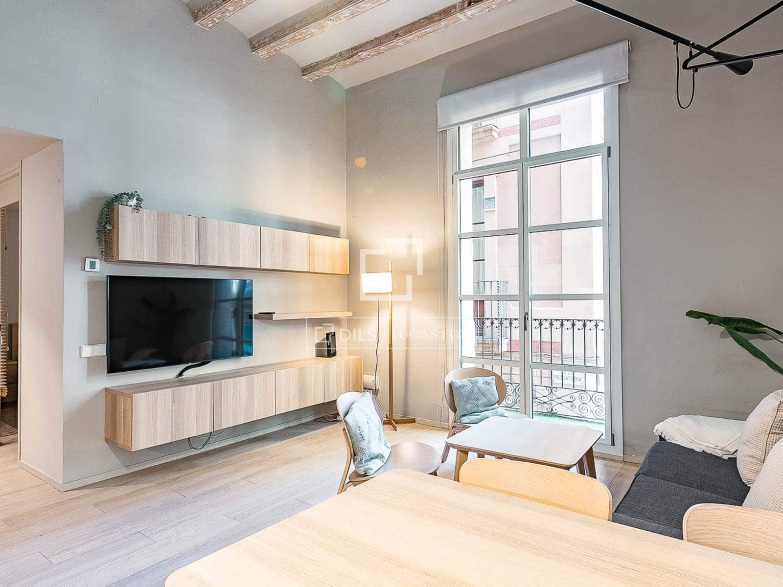 4 soveværelse Lejlighed til salg i Barcelona by - € 1.250.000 (Ref: 9759599)