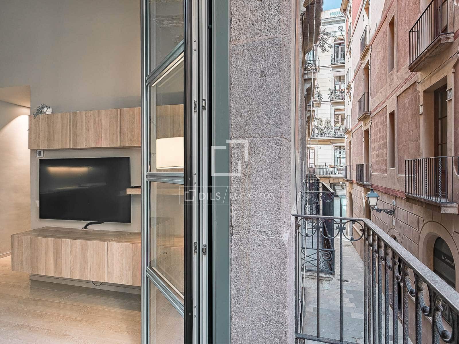 4 soveværelse Lejlighed til salg i Barcelona by - € 1.250.000 (Ref: 9759599)