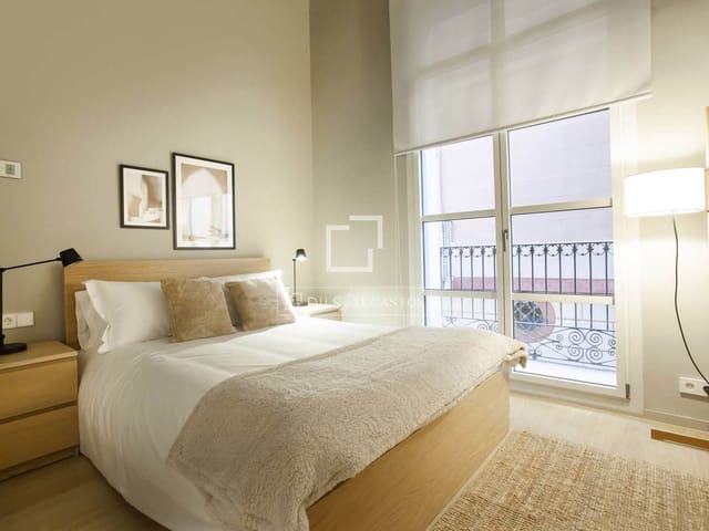 Apartamento de 4 habitaciones en Sant Pere, Santa Caterina i La Ribera, Barcelona ciudad en venta - 1.250.000 € (Ref: 9759599)