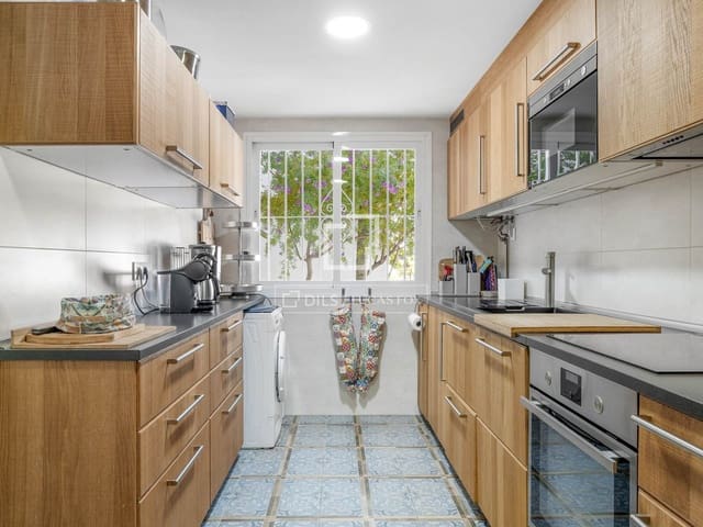 3 makuuhuone Huvila myytävänä paikassa Estepona - 619 000 € (Ref: 9759600)