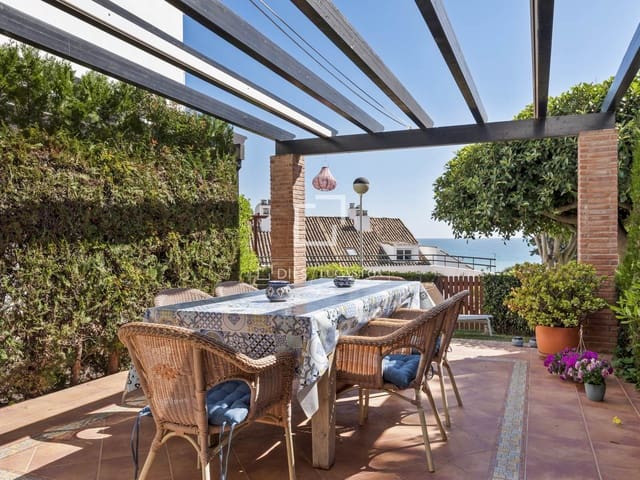 3 makuuhuone Huvila myytävänä paikassa Estepona - 619 000 € (Ref: 9759600)