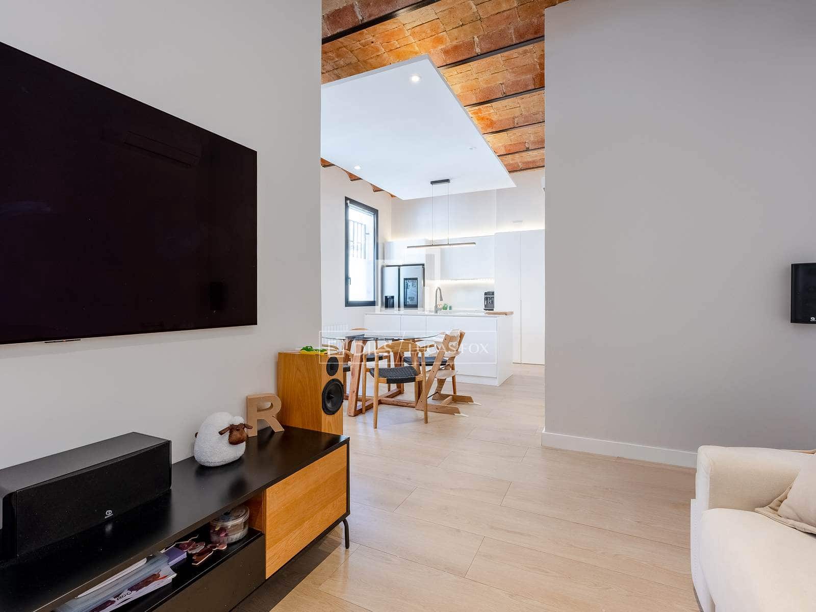 2 sovrum Villa till salu i Cornella de Llobregat - 590 000 € (Ref: 9759602)