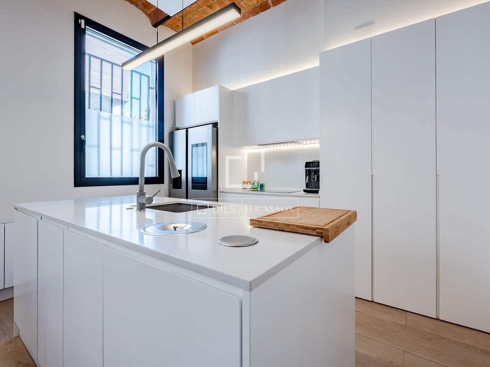 2 sovrum Villa till salu i Cornella de Llobregat - 590 000 € (Ref: 9759602)