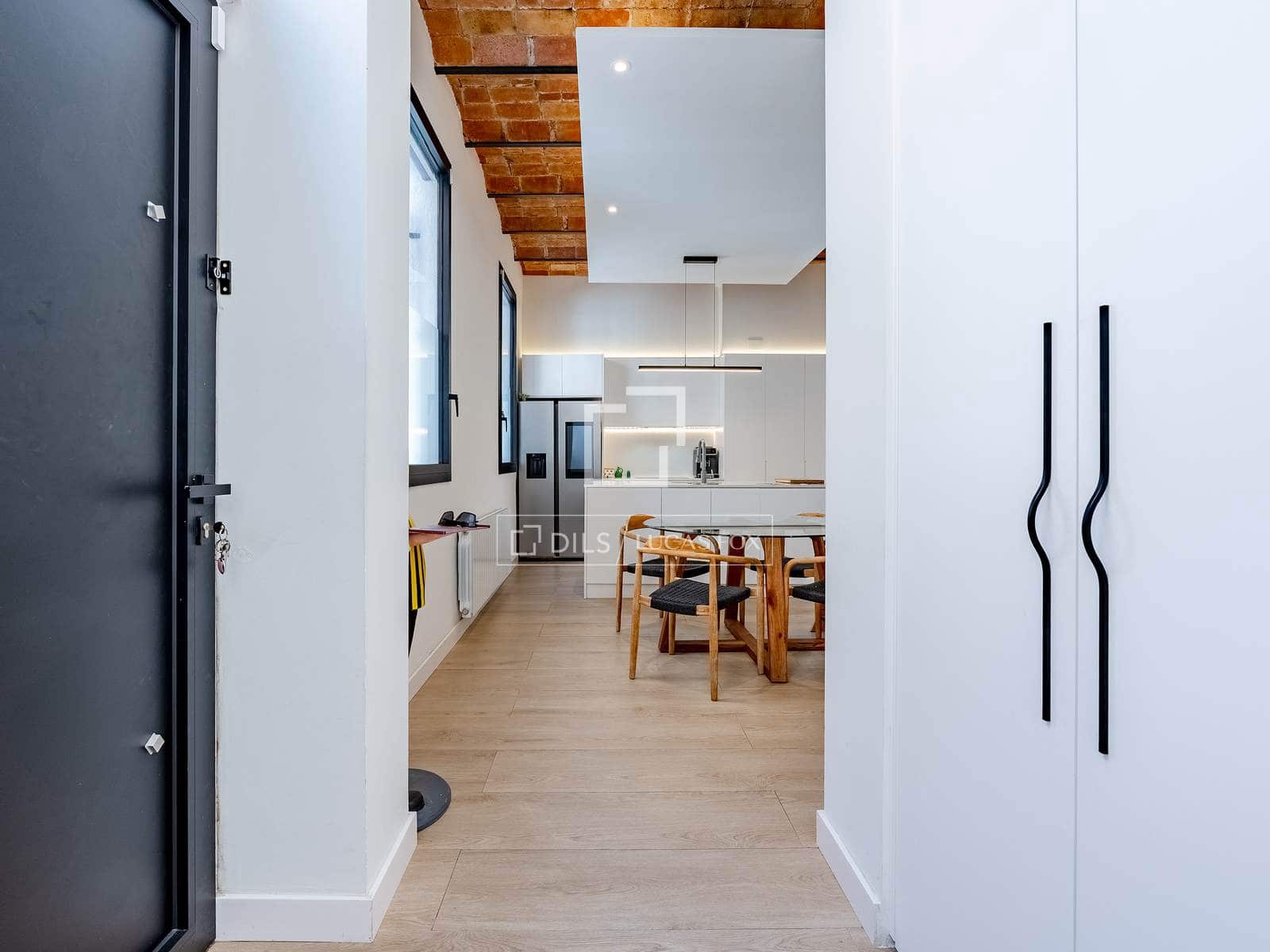 2 sovrum Villa till salu i Cornella de Llobregat - 590 000 € (Ref: 9759602)