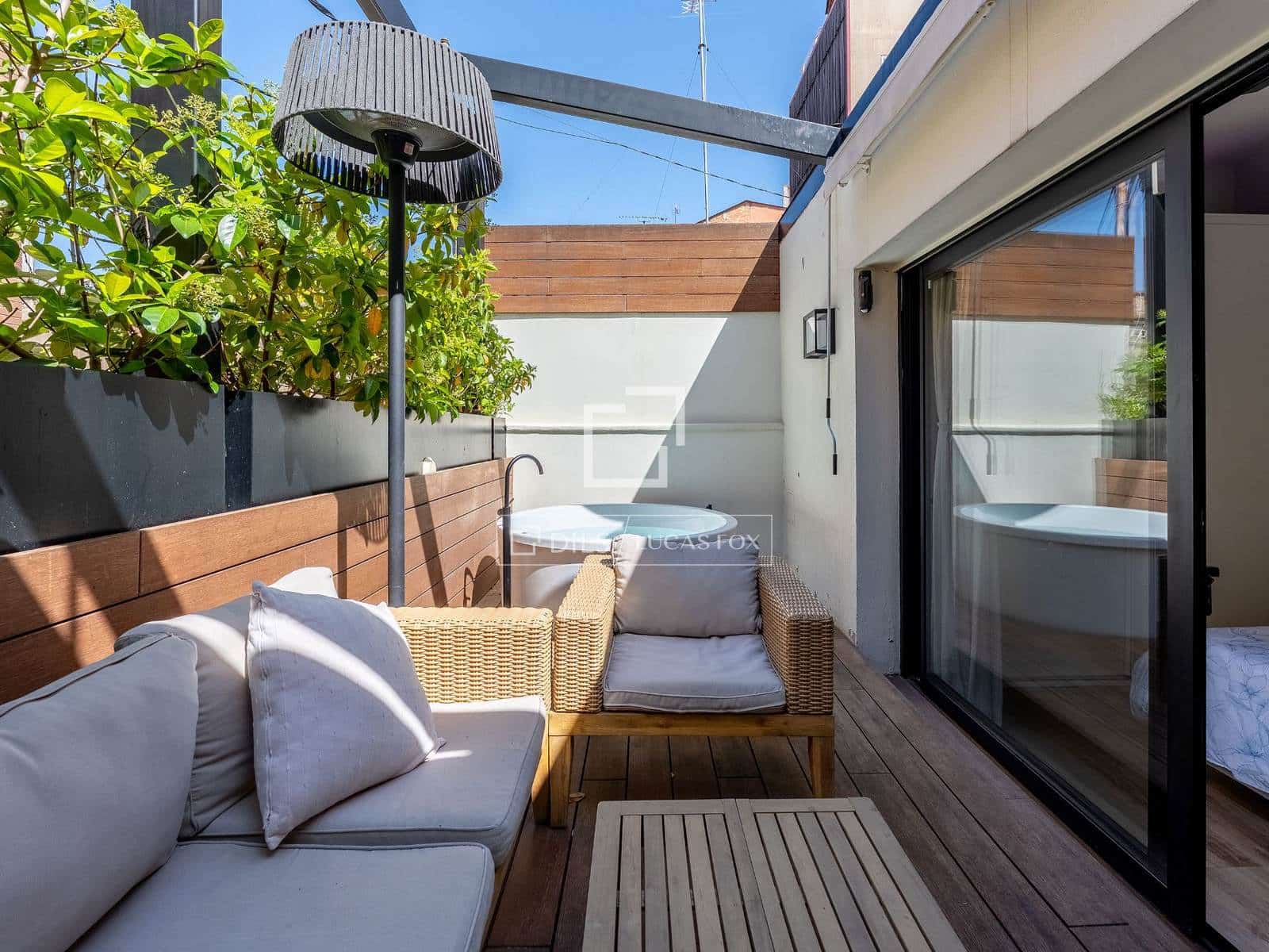 2 sovrum Villa till salu i Cornella de Llobregat - 590 000 € (Ref: 9759602)