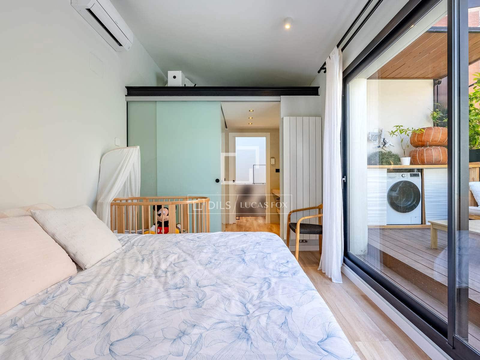 2 sovrum Villa till salu i Cornella de Llobregat - 590 000 € (Ref: 9759602)