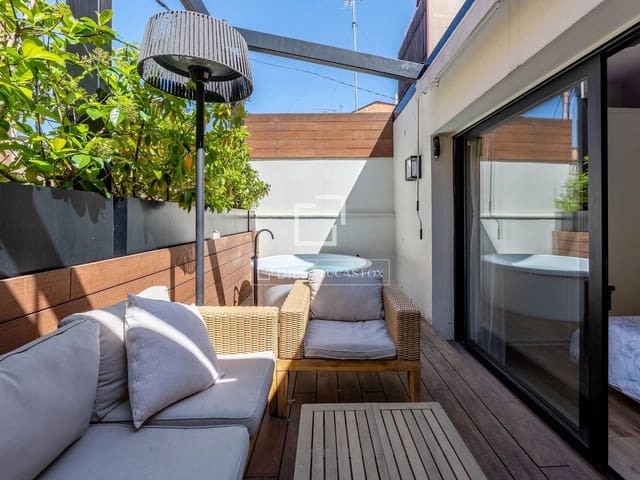 2 sovrum Villa till salu i Cornellà de Llobregat - 590 000 € (Ref: 9759602)