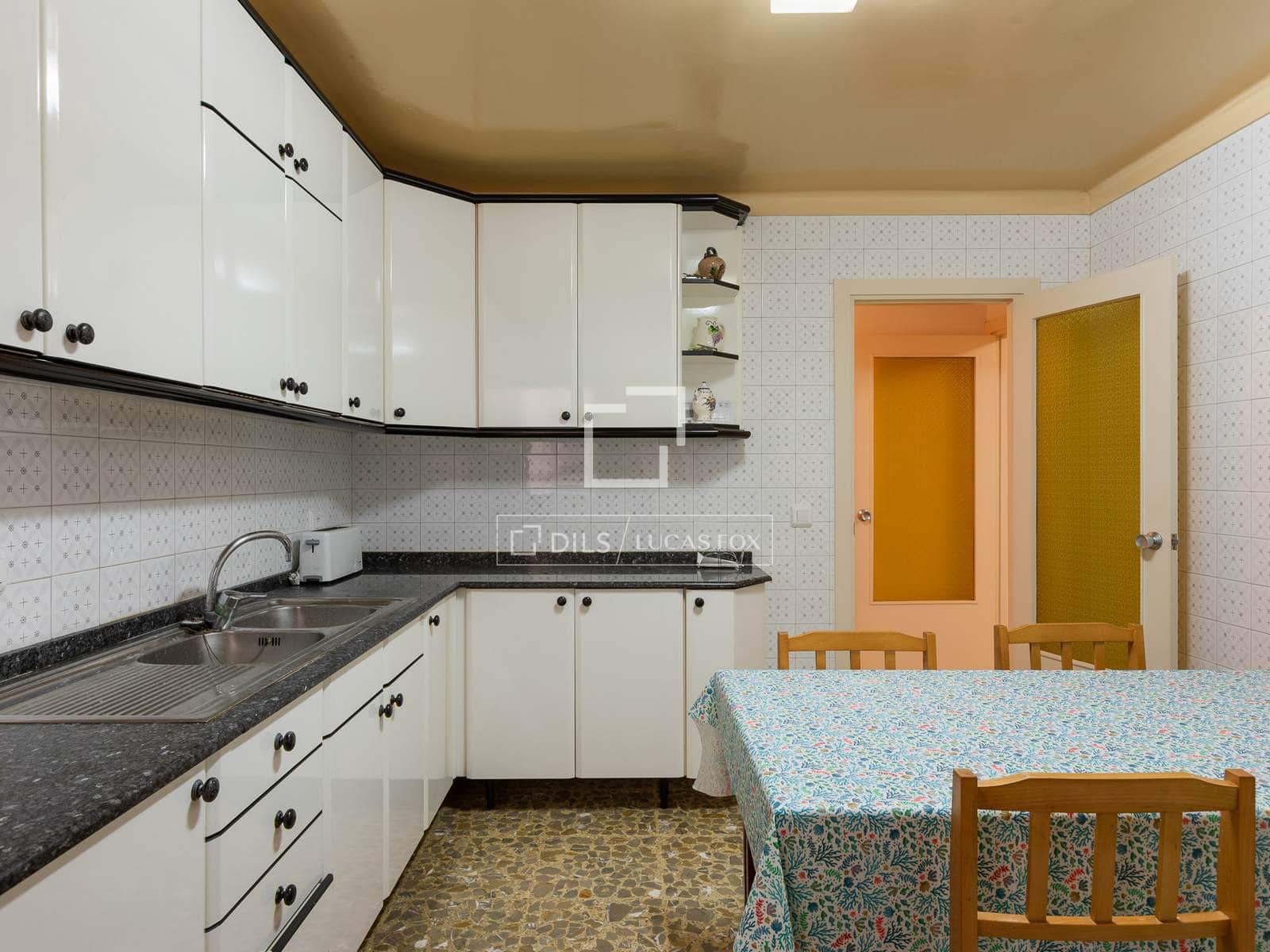 Apartamento de 5 habitaciones en Ibiza / Eivissa ciudad en venta - 900.000 € (Ref: 9761264)