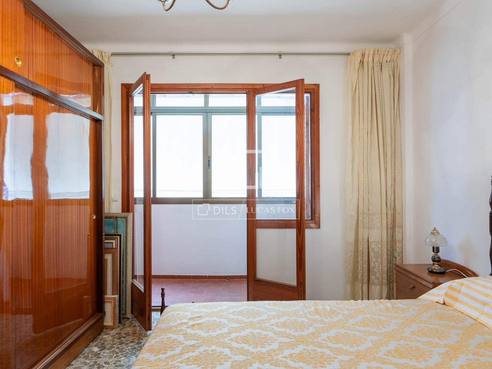 Apartamento de 5 habitaciones en Ibiza / Eivissa ciudad en venta - 900.000 € (Ref: 9761264)