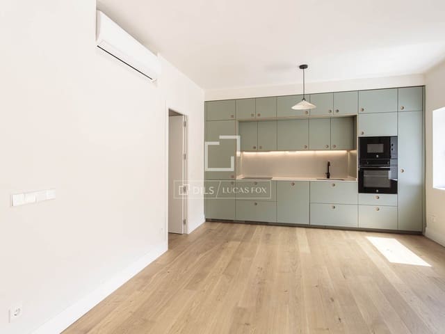 Appartement de 2 chambres à louer à El Viso, Madrid ville - 2 400 € (Ref: 9761266)