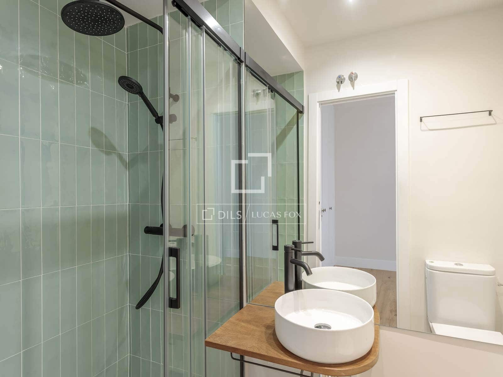 Appartement de 2 chambres à louer à Madrid ville - 2 400 € (Ref: 9761266)