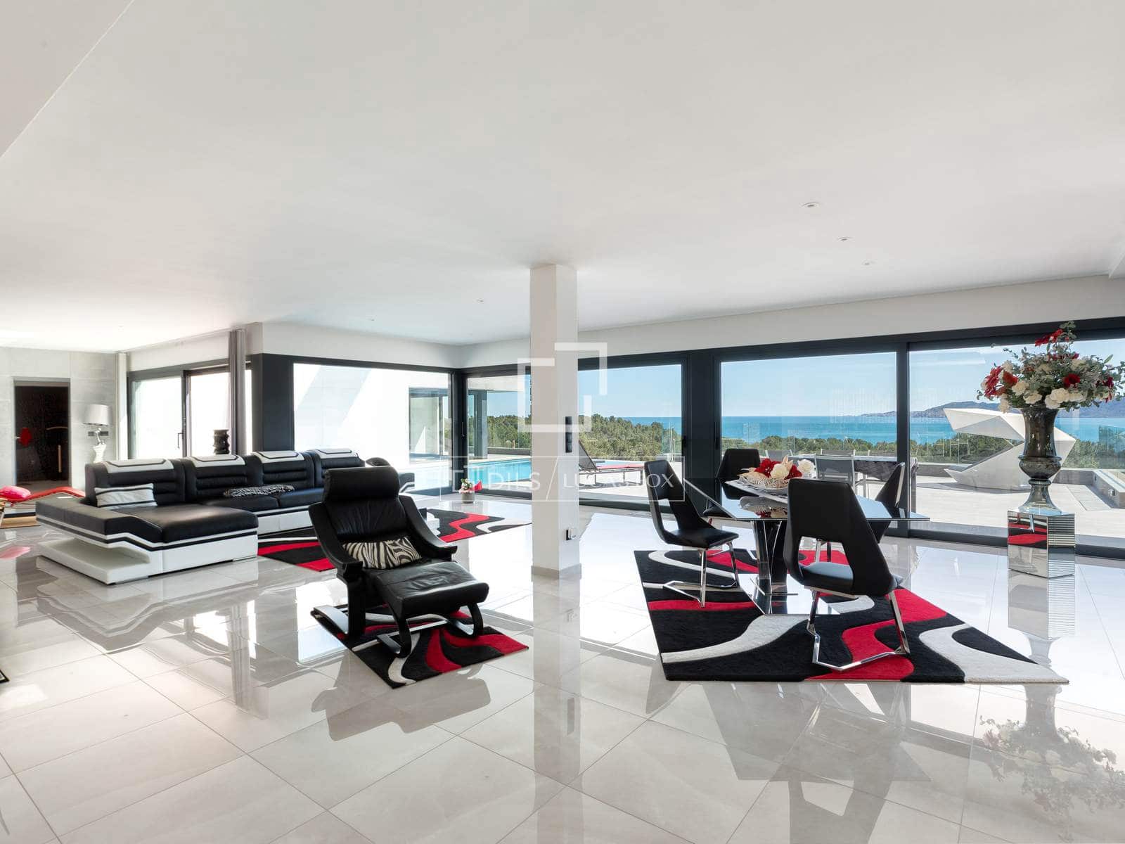 4 soverom Villa til salgs i Llanca med svømmebasseng garasje - € 2 110 000 (Ref: 9761267)