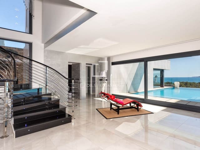 4 soverom Villa til salgs i Llançà med svømmebasseng garasje - € 2 110 000 (Ref: 9761267)