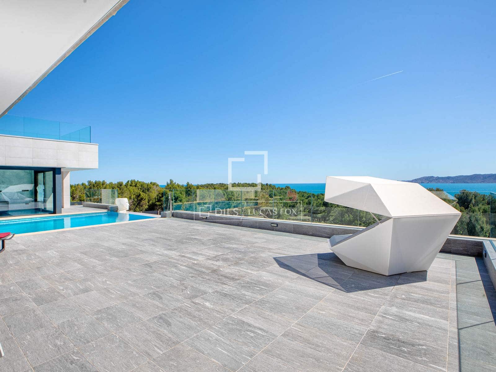 4 soverom Villa til salgs i Llanca med svømmebasseng garasje - € 2 110 000 (Ref: 9761267)