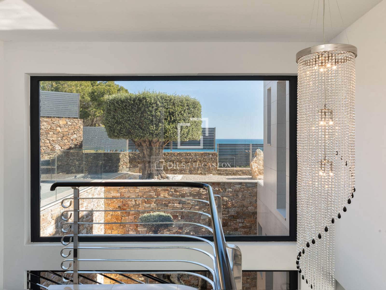 4 soverom Villa til salgs i Llanca med svømmebasseng garasje - € 2 110 000 (Ref: 9761267)