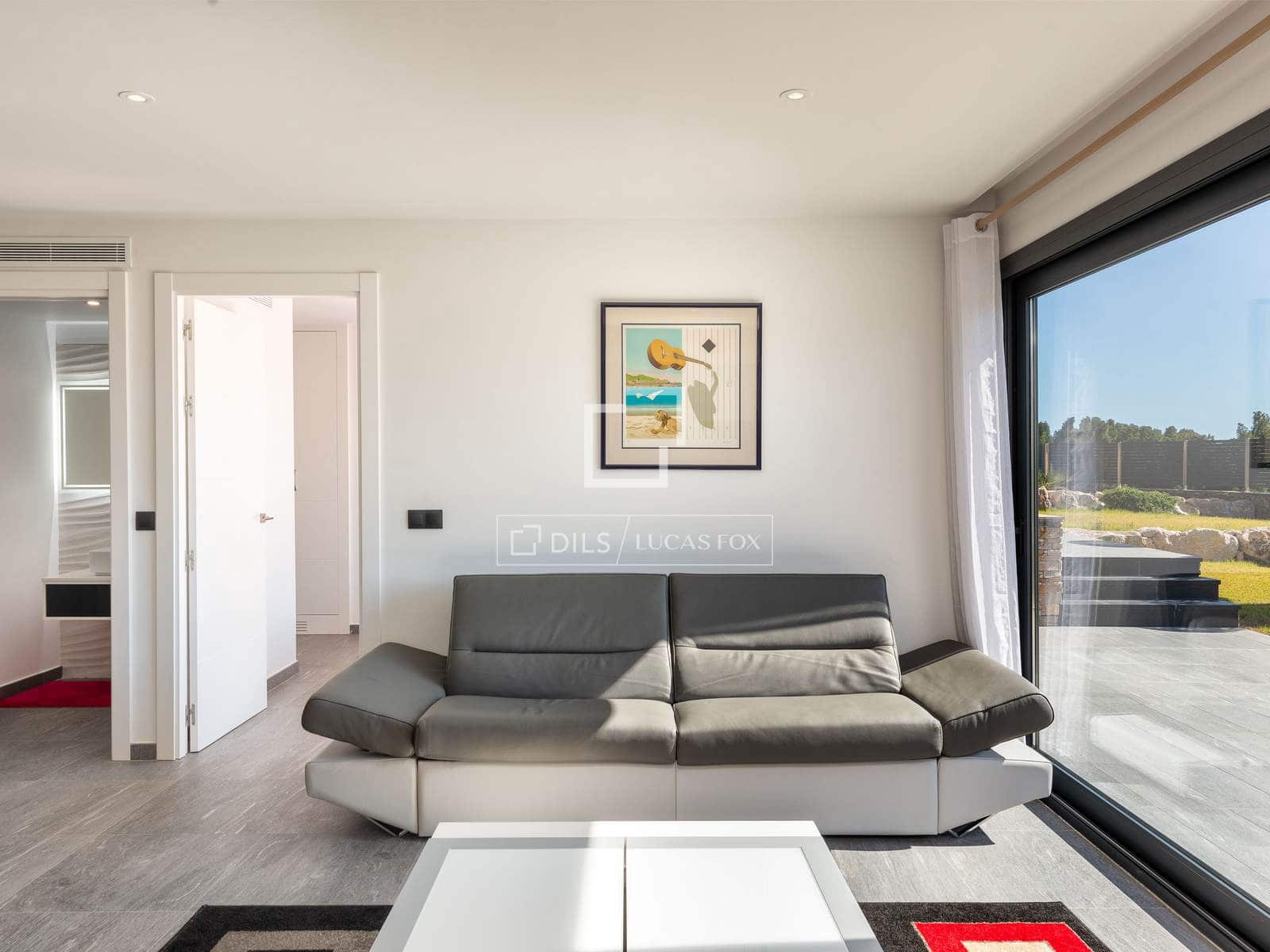 4 soverom Villa til salgs i Llanca med svømmebasseng garasje - € 2 110 000 (Ref: 9761267)