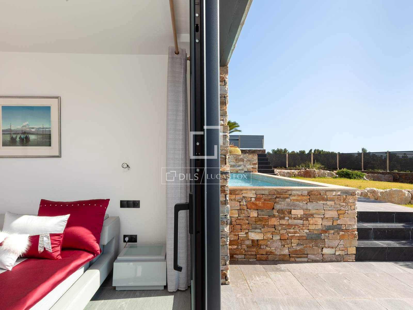 4 soverom Villa til salgs i Llanca med svømmebasseng garasje - € 2 110 000 (Ref: 9761267)