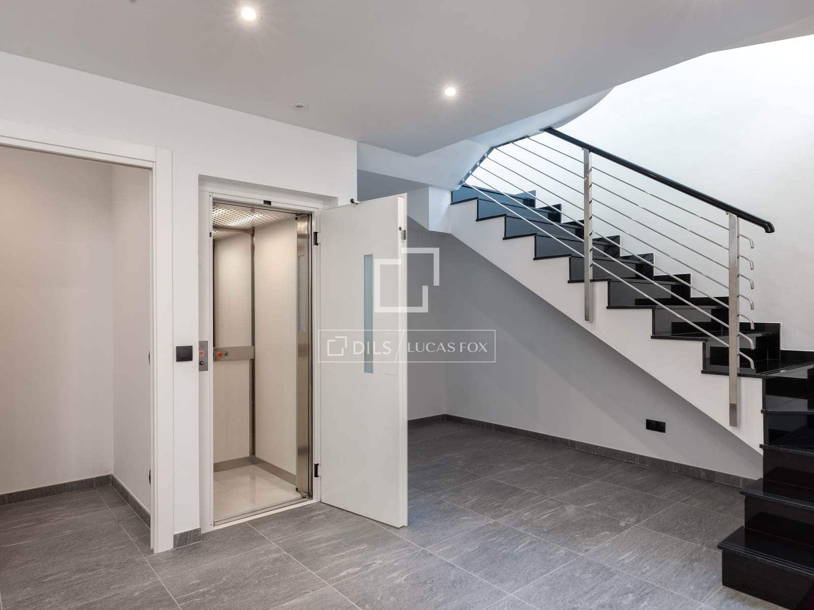 4 soverom Villa til salgs i Llanca med svømmebasseng garasje - € 2 110 000 (Ref: 9761267)