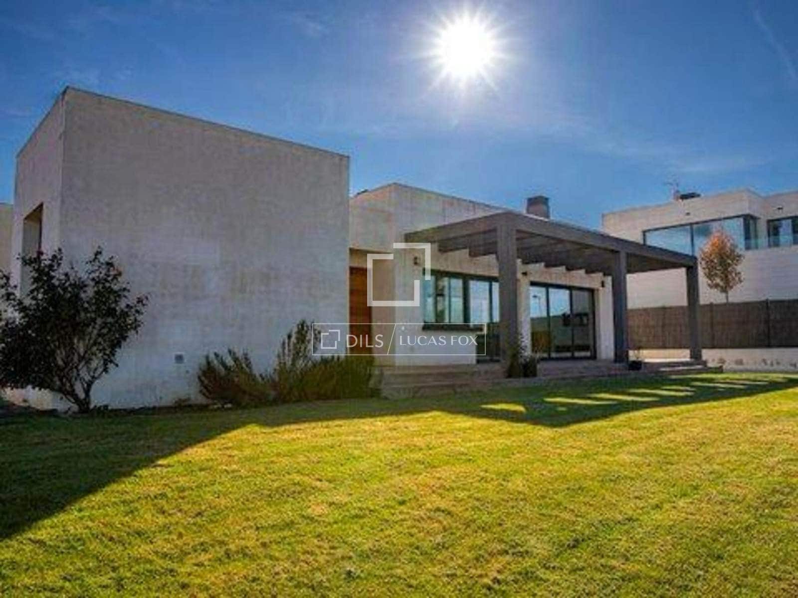 2 bedroom Villa for rent in Madrid city with garage - € 4,000 (Ref: 9761365)