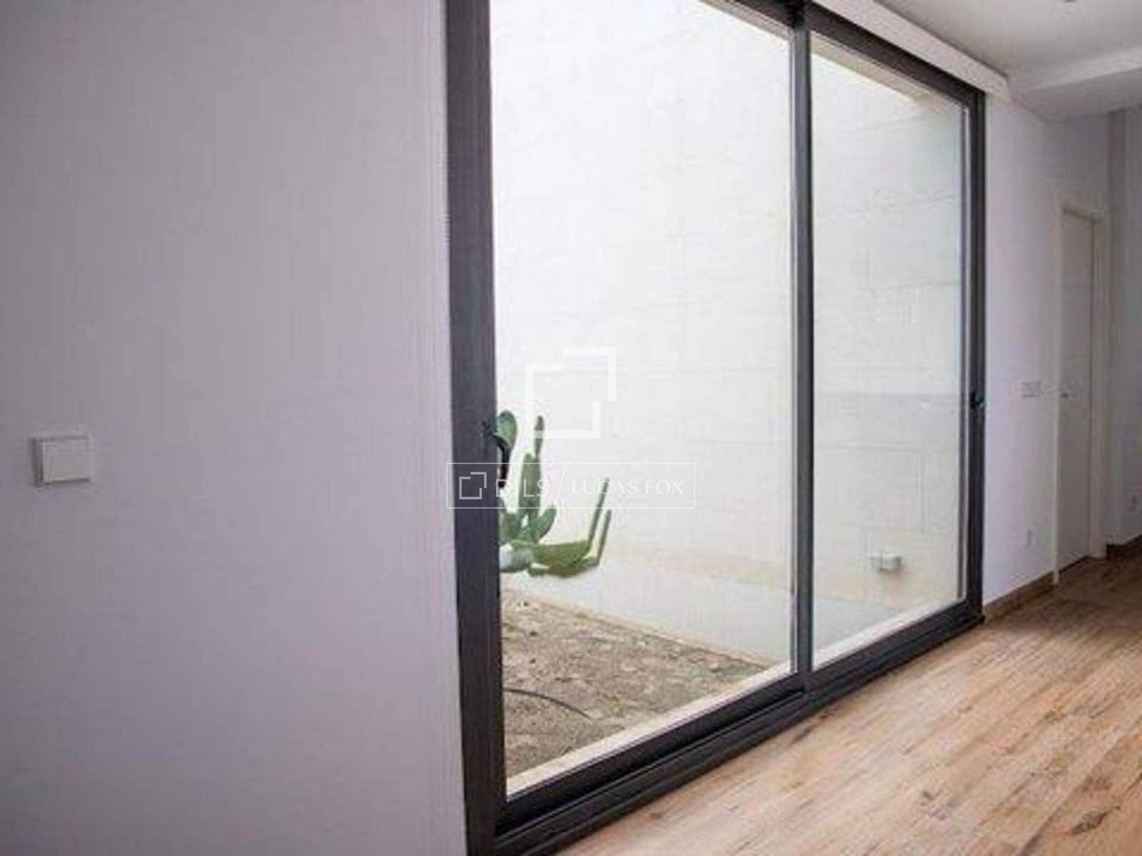 2 bedroom Villa for rent in Madrid city with garage - € 4,000 (Ref: 9761365)