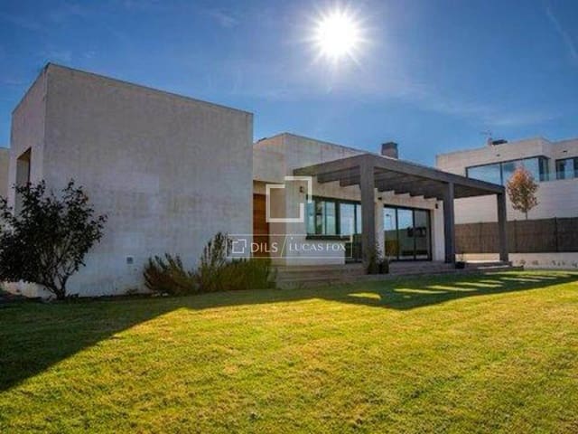 2 sypialnia Willa do wynajęcia w Miasto Madryt z garażem - 4 000 € (Ref: 9761365)