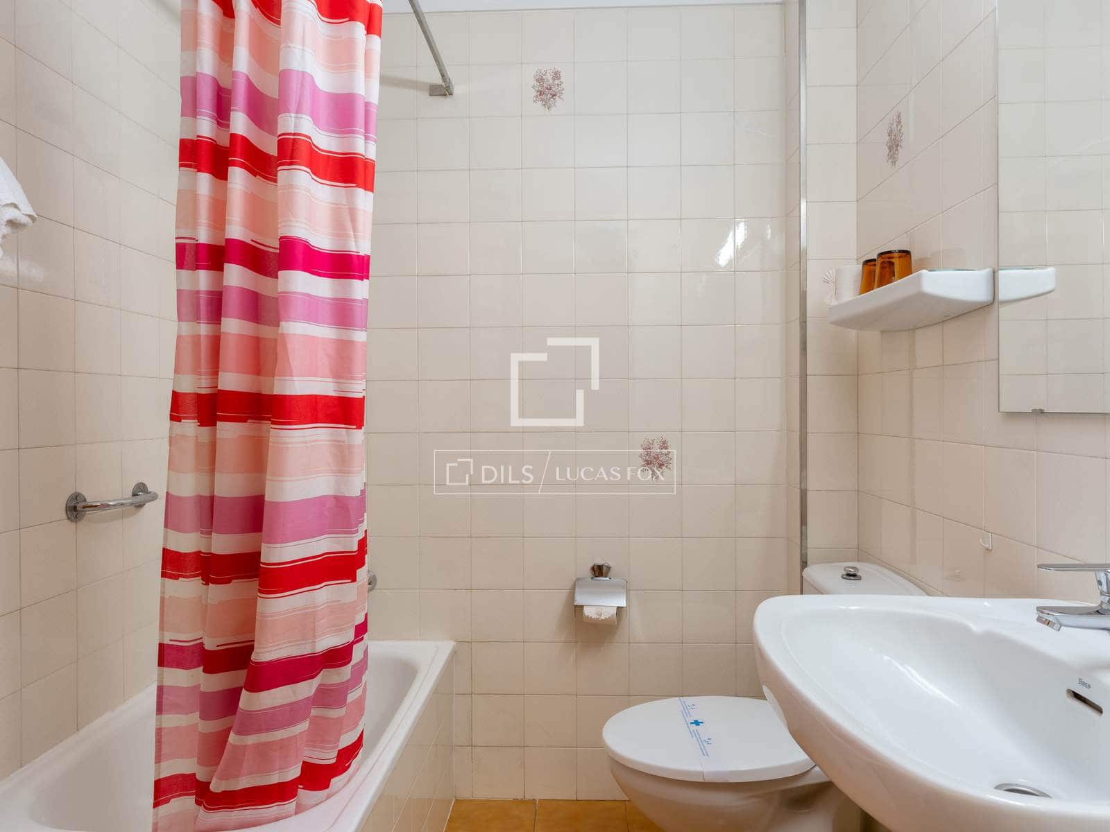 30 bedroom Commercial for sale in Caldes de Malavella with garage - € 950,000 (Ref: 9761366)