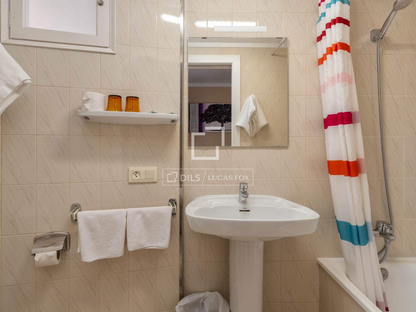 30 bedroom Commercial for sale in Caldes de Malavella with garage - € 950,000 (Ref: 9761366)