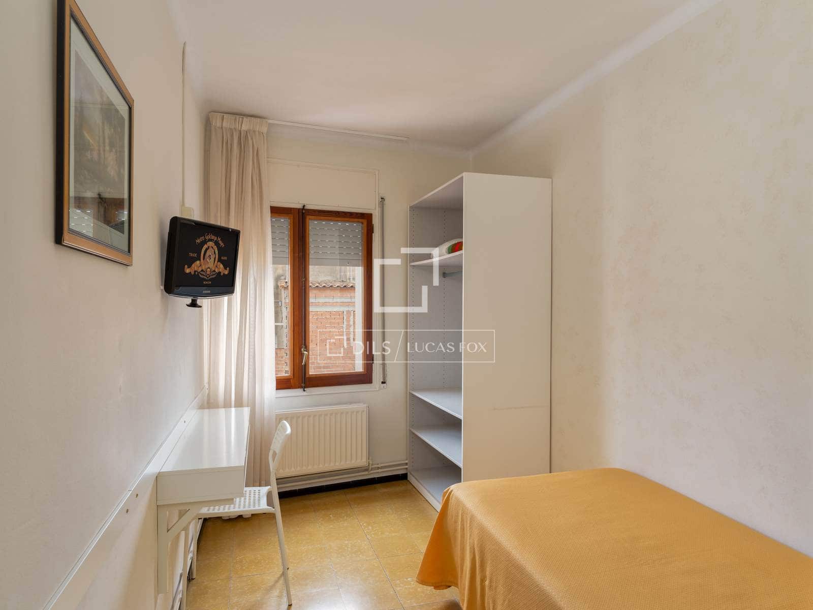 30 bedroom Commercial for sale in Caldes de Malavella with garage - € 950,000 (Ref: 9761366)