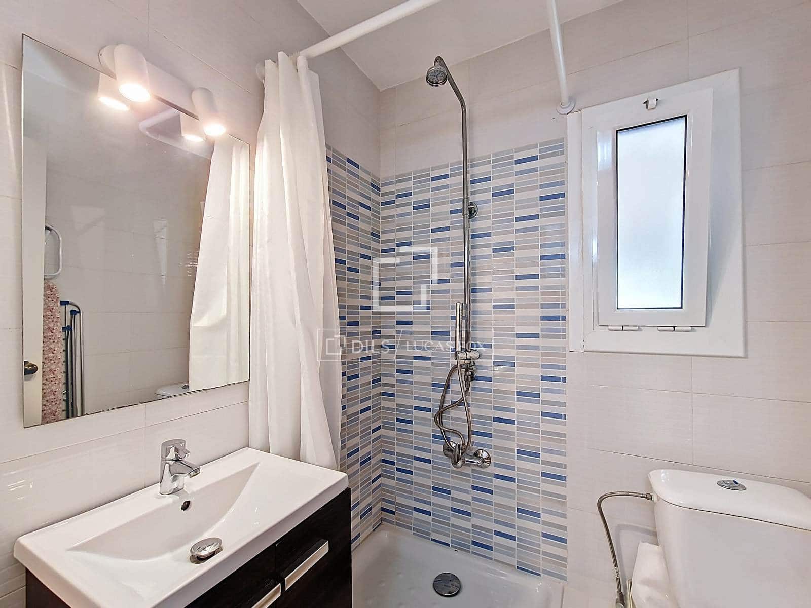 3 chambre Penthouse à vendre à Vilanova i la Geltru - 329 000 € (Ref: 9761480)