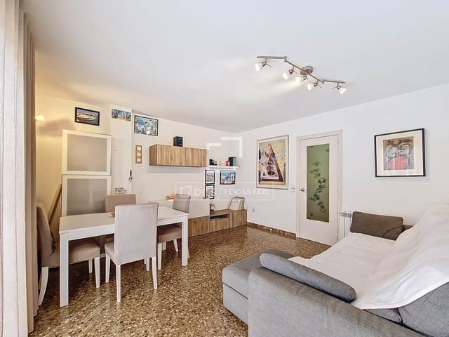 3 chambre Penthouse à vendre à Vilanova i la Geltrú - 329 000 € (Ref: 9761480)