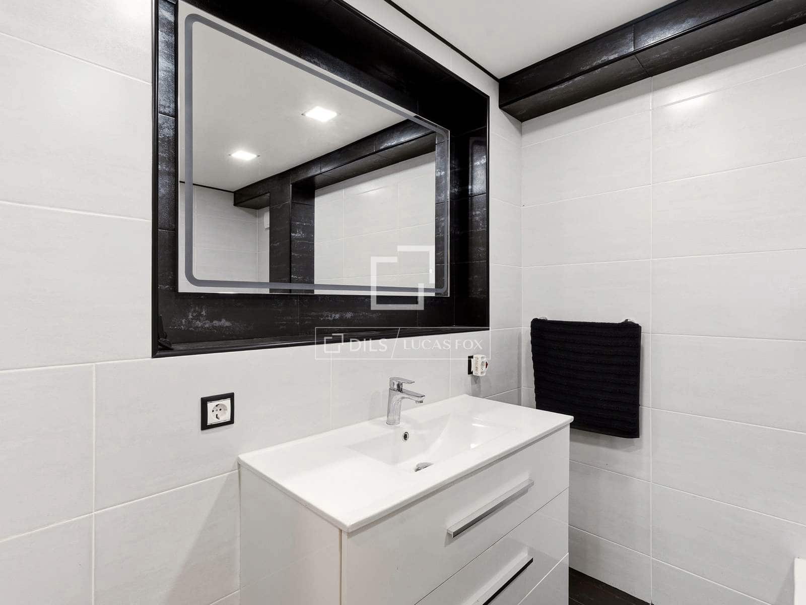 6 soveværelse Villa til salg i Calpe / Calp med swimmingpool garage - € 890.000 (Ref: 9761481)