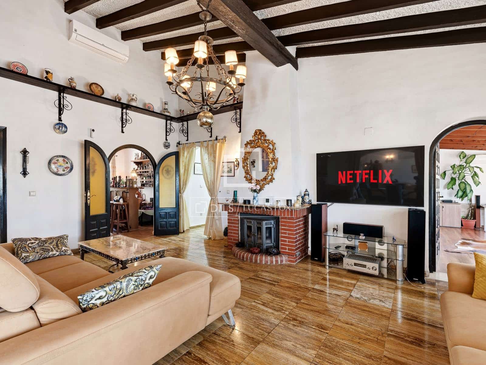 6 soveværelse Villa til salg i Calpe / Calp med swimmingpool garage - € 890.000 (Ref: 9761481)