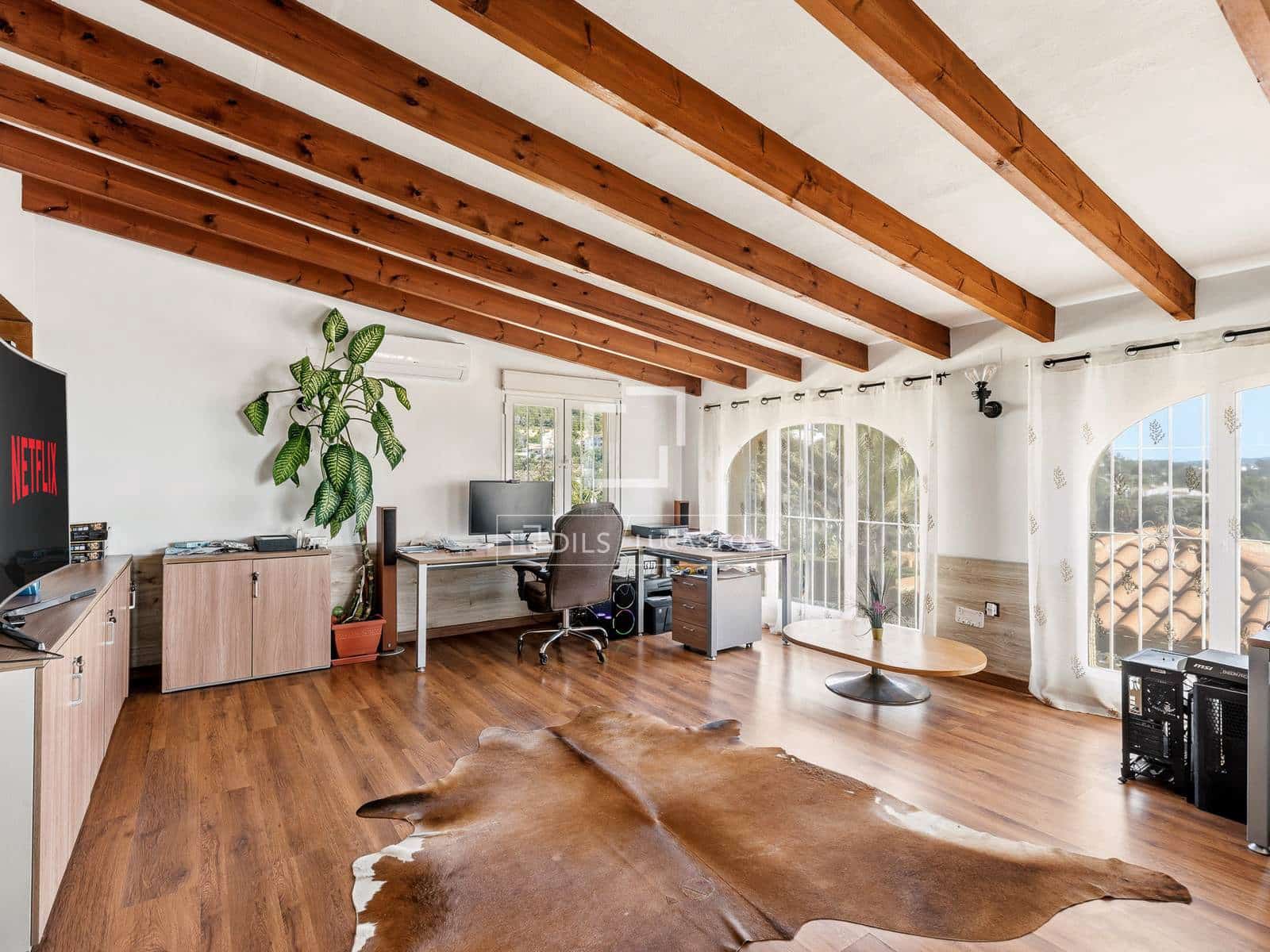 6 soveværelse Villa til salg i Calpe / Calp med swimmingpool garage - € 890.000 (Ref: 9761481)