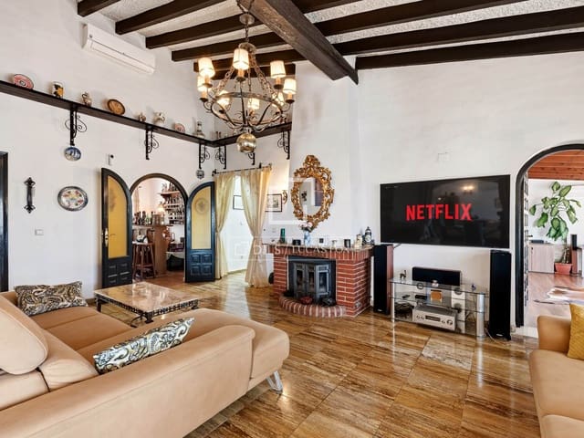 6 soveværelse Villa til salg i Calpe / Calp med swimmingpool garage - € 890.000 (Ref: 9761481)