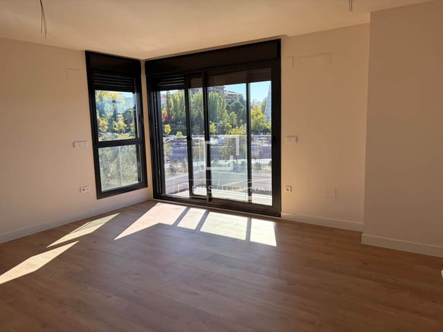 3 Zimmer Apartment zu verkaufen in Madrid Stadt mit Pool Garage - 1.200.000 € (Ref: 9761483)