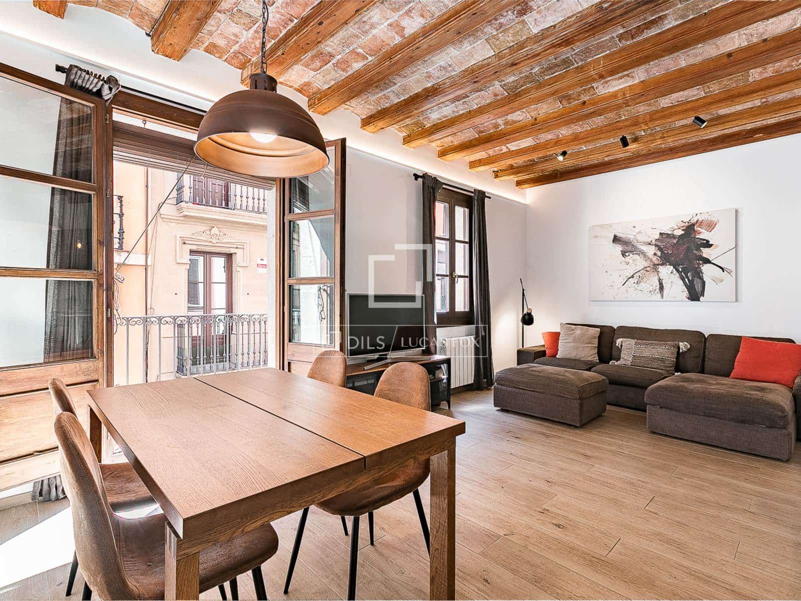 3 makuuhuone Huoneisto myytävänä paikassa Barcelona kaupunki - 545 000 € (Ref: 9761614)