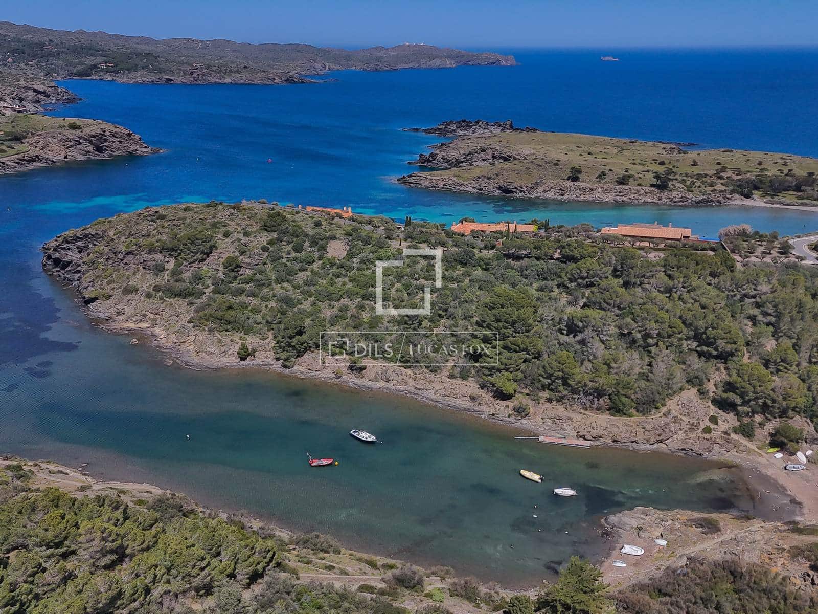 5 bedroom Villa for sale in Cadaques with pool garage - € 2,300,000 (Ref: 9761615)