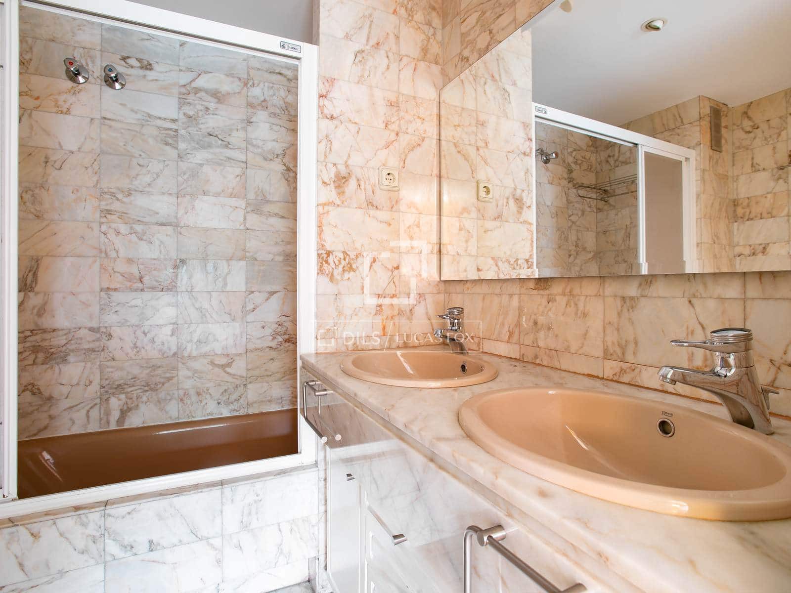 3 Zimmer Villa zu verkaufen in Alella mit Pool Garage - 790.000 € (Ref: 9765238)