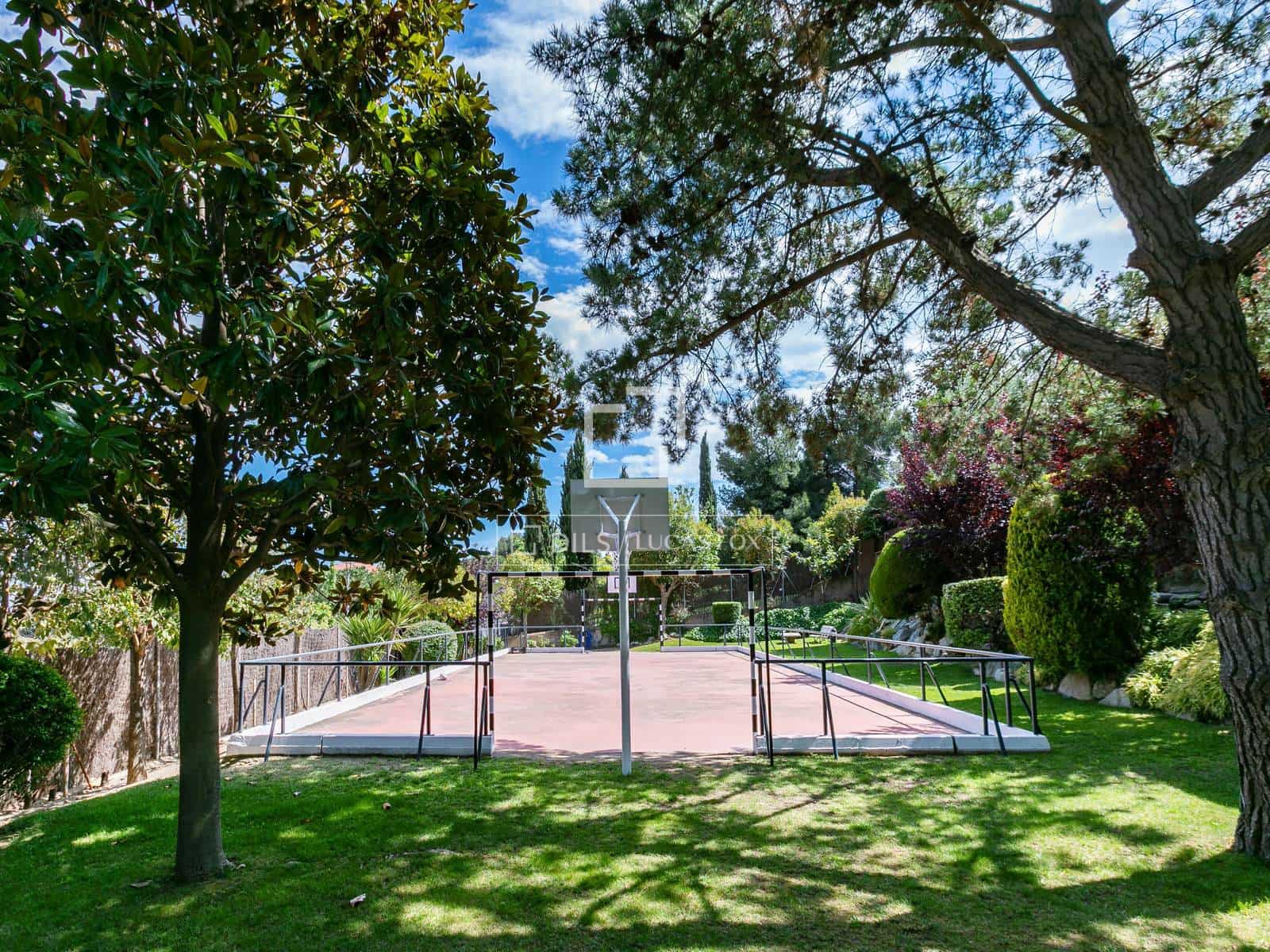 3 Zimmer Villa zu verkaufen in Alella mit Pool Garage - 790.000 € (Ref: 9765238)