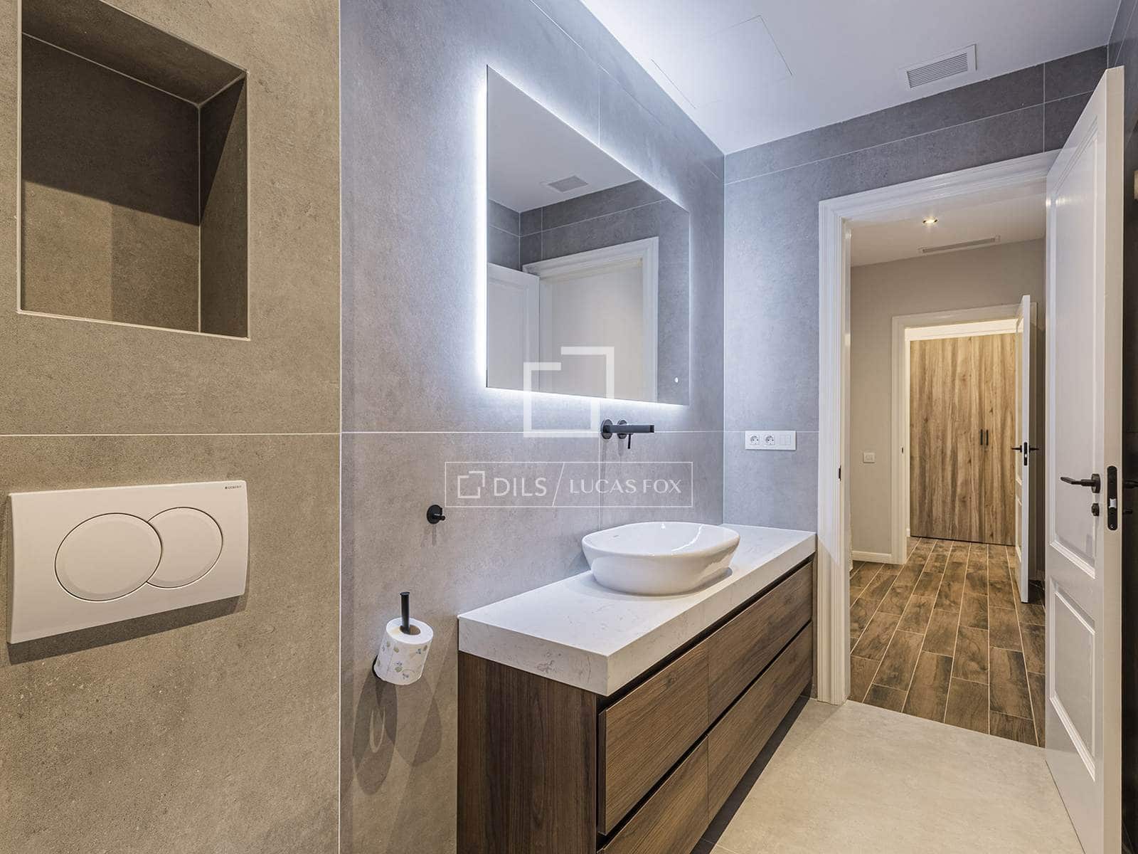 3 soveværelse Lejlighed til salg i Barcelona by - € 1.190.000 (Ref: 9766822)